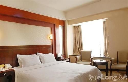 Jiujiang Futai 118 Hotel Rainbow ภายนอก รูปภาพ